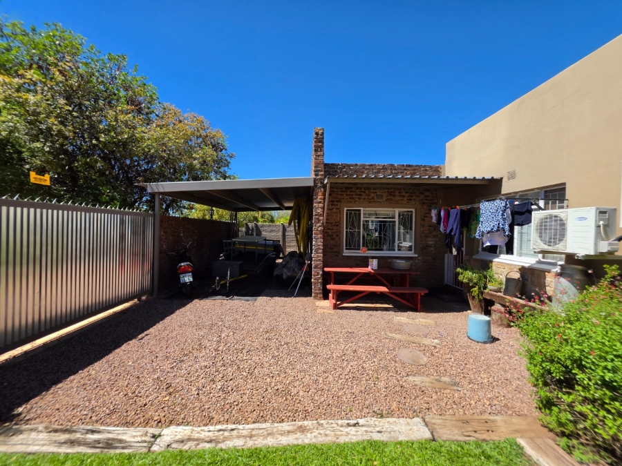 5 Bedroom Property for Sale in Blydeville Northern Cape